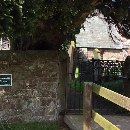 펜션 District Western 2-bed Pet Friendly *