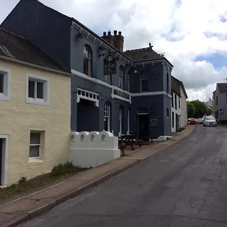 District Western 2-bed Pet Friendly *