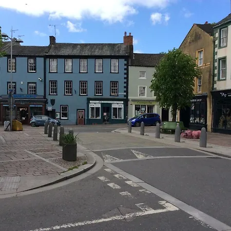 펜션 District Western 2-bed Pet Friendly