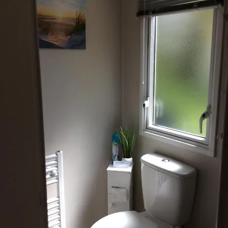 District Western 2-bed Pet Friendly *