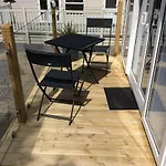 District Western 2-bed Pet Friendly